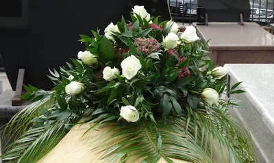 "USTRONIE" Usługi Pogrzebowe K.Sieczko St.Zawadzki